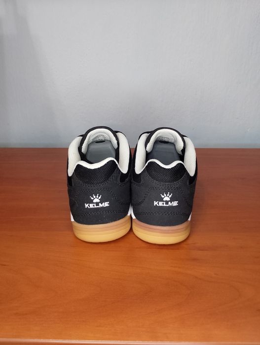 Футзалки Kelme 40 розмір 25 см