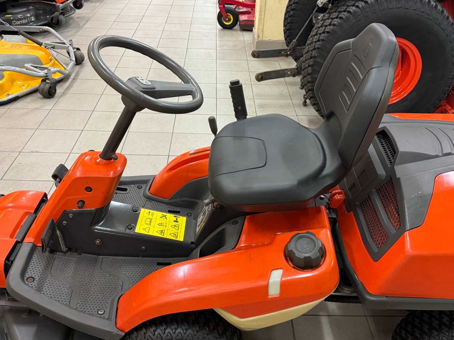 Traktorek Kosiarka Rider Husqvarna R 320 4X4 19,5hp 2018r