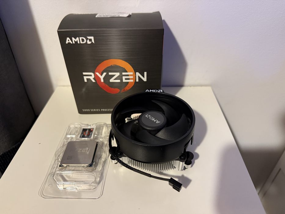 AMD Ryzen 5 5600X