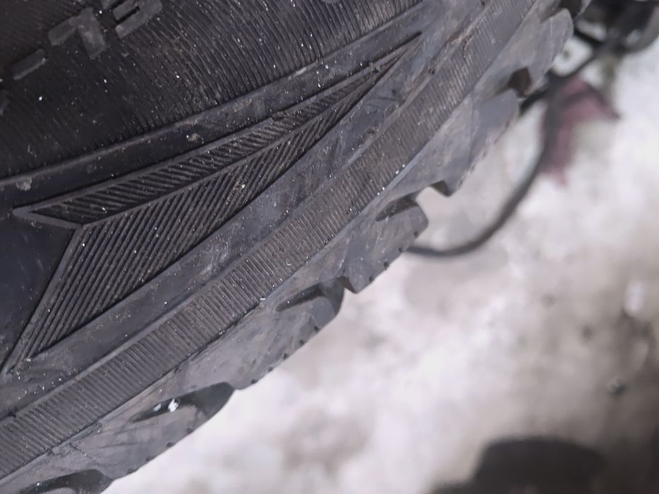 Jantes 5x114.3 R16  com pneus 85%