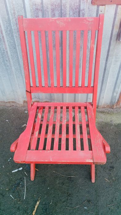 Стiлець деревяний розкладний