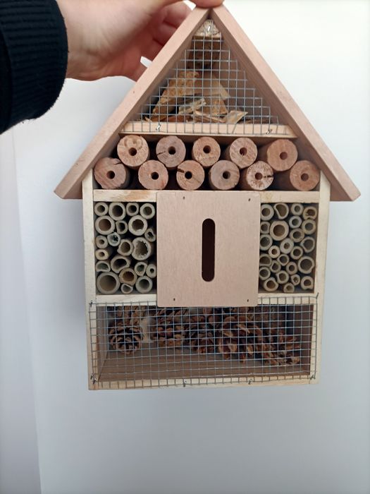 Domek/ hotel dla owadów