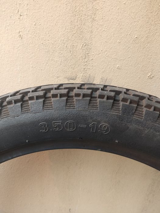 Pneu moto Stomil