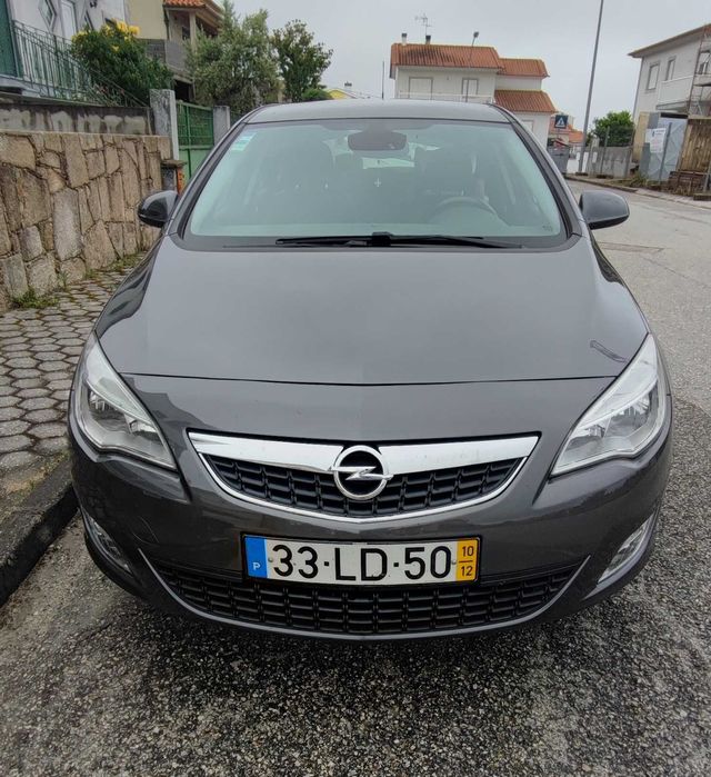 Opel Astra 1.7 CDTI 125cv COSMO 2010