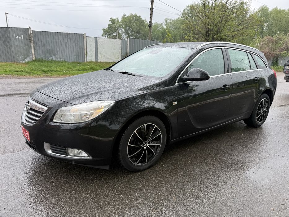 Opel Insignia з Німеччини Розмитнена