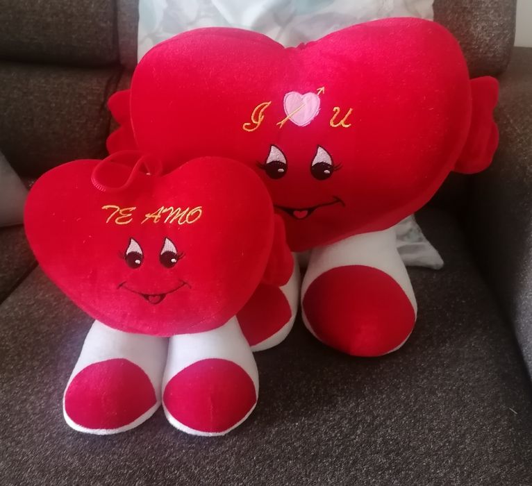 Vendo Nancy's e peluches