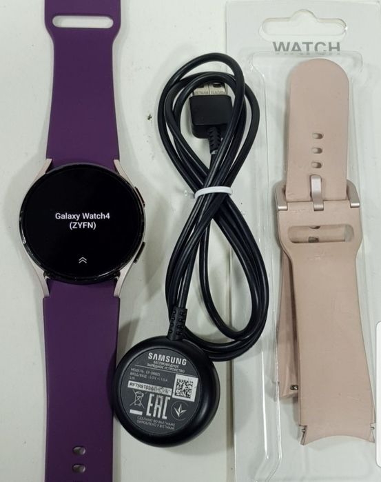 Часы Samsung Galaxy Watch 4