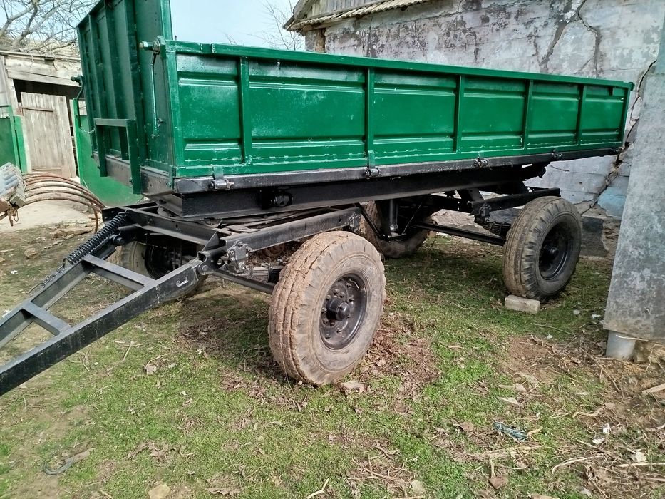 Прицеп тракторный