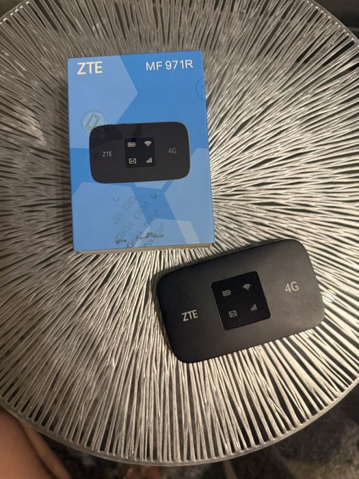 Przenośny router ZYE MF971R internet bezprzewodowy stan idealny