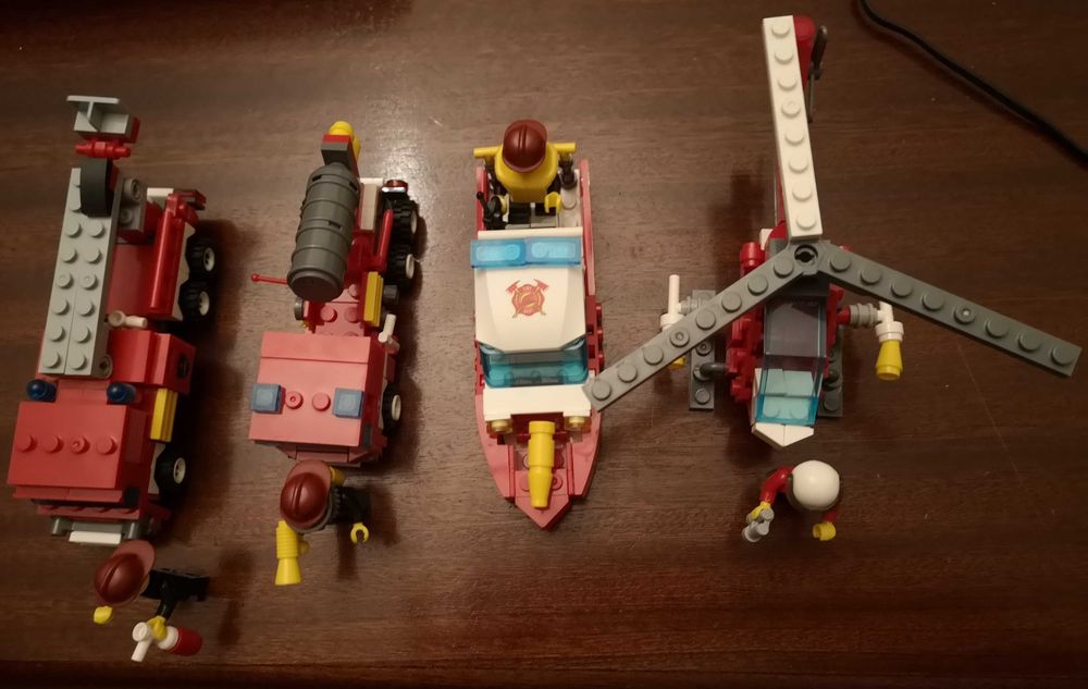 Lego conjunto BOMBEIROS