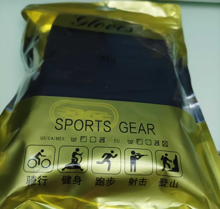 LUVAS Pratica Varios Desportos