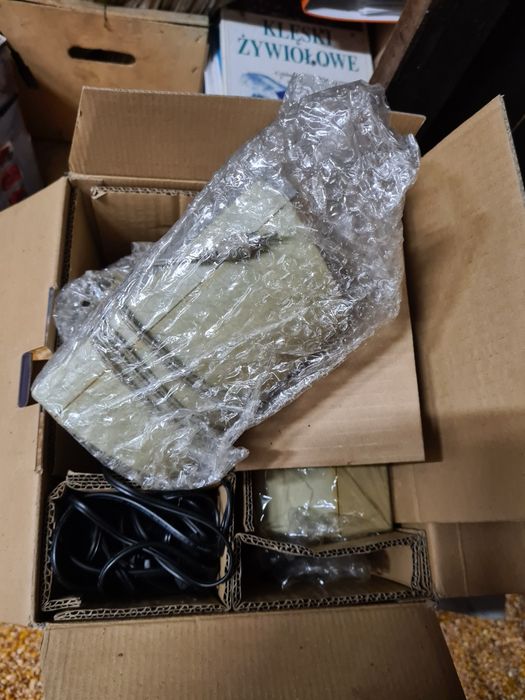 Głośniki J 7904 subwoofer