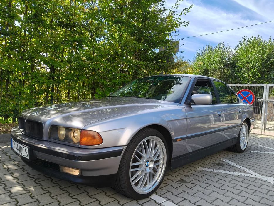 BMW Seria 7