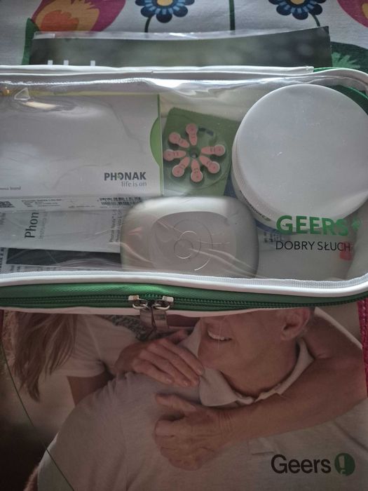 Aparat zauszny Naida