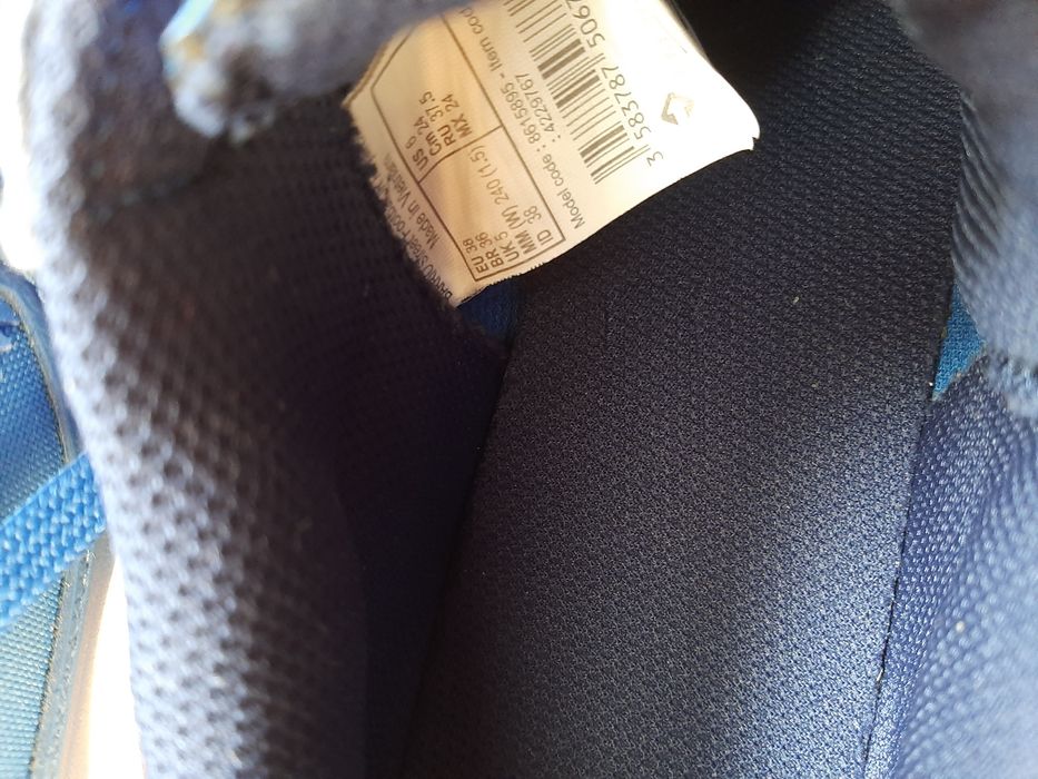 Buty sportowe Kipsta Bario r.38