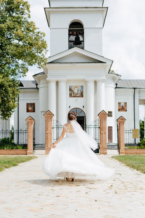 Свадебное платье