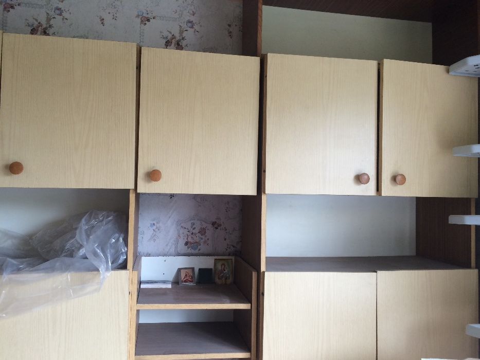 Продам шкафчики