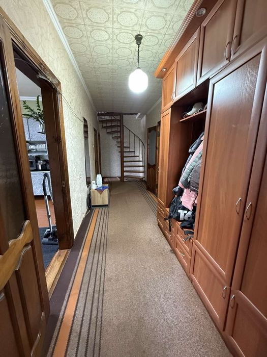 Продам частину будинку Київське шоссе