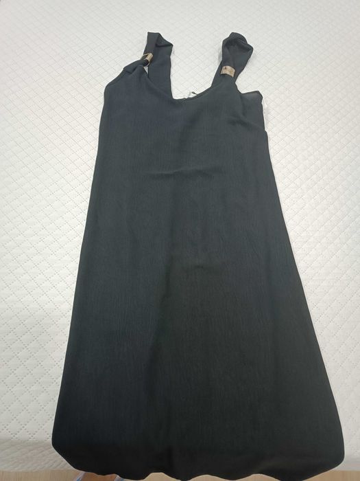 Vestidos novos fresquinhos