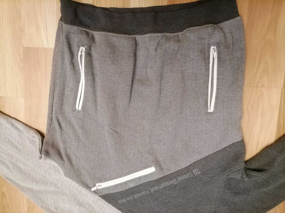 Bluza cropp rozmiar M