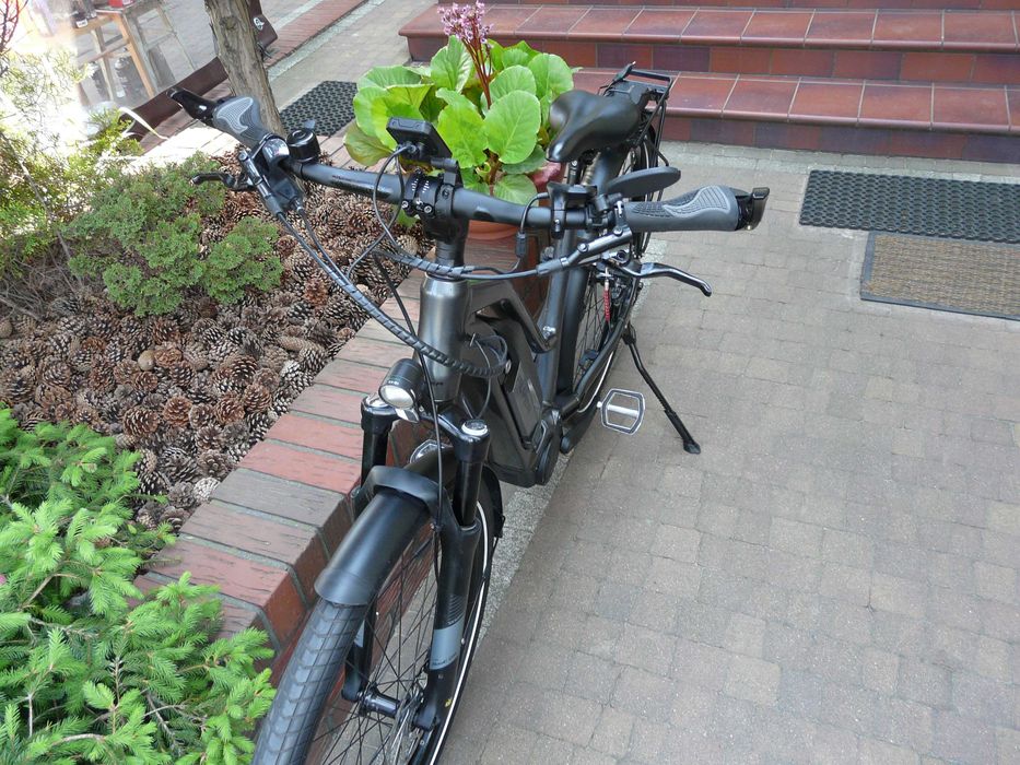 Rower elertryczny FLYER Amacher 28"/47 Szwajcar .b.mocne wspomaganie