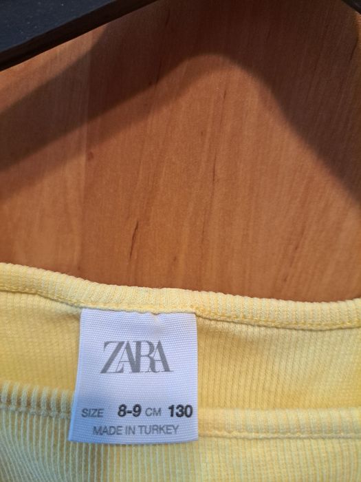 Bluzka  topik.  Kolor  żółty. 8-9lat firma  Zara