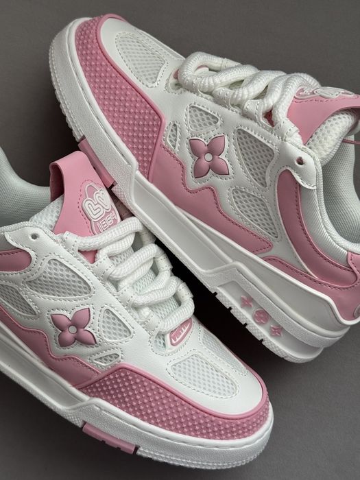 Louis Vuitton Skate 1854 Pink