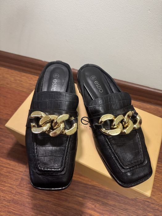 Мюлі шкіряні Estro