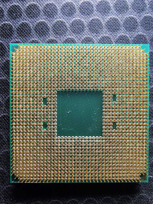 Процессор Ryzen 2700 8/16 AM4 + боксовый кулер и термопаста