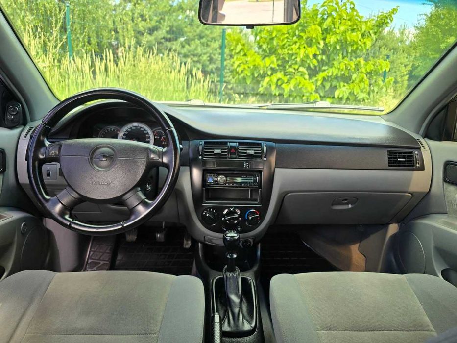 Продам  Chevrolet Lacetti 2012. Можна в розстрочку, під викуп.
