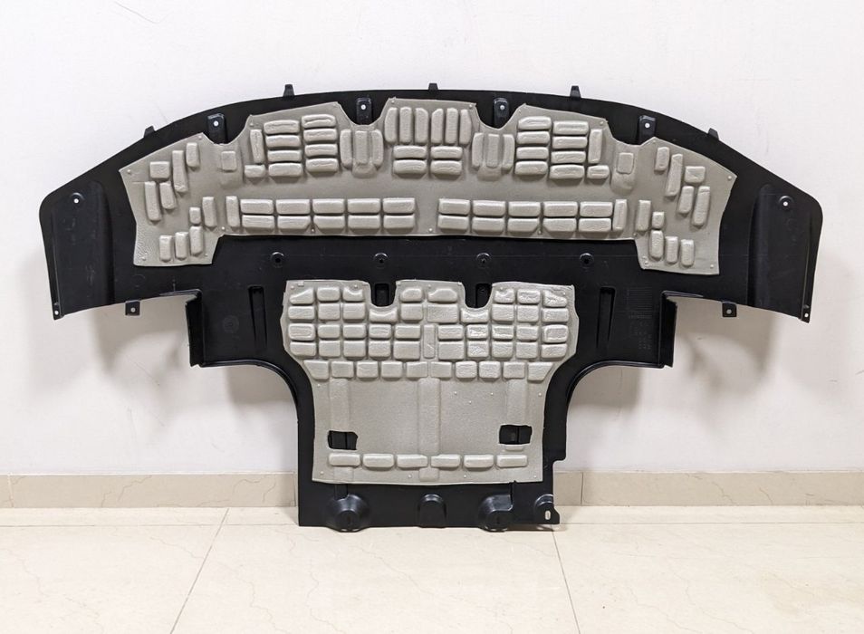 Захист двигуна зашита двигателя Audi Q7 4L Ауді