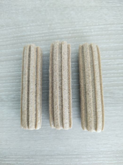 Двусторонняя зубная щётка для собак Trixie. Вкусняшки в подарок!