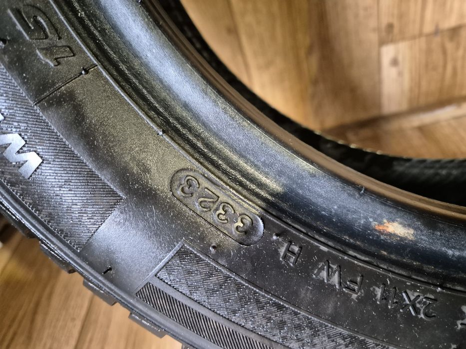 155/65/14 Hankook Para zima 7mm 2023r