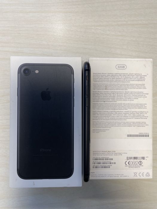 Продам Iphone 7 34 GB Black