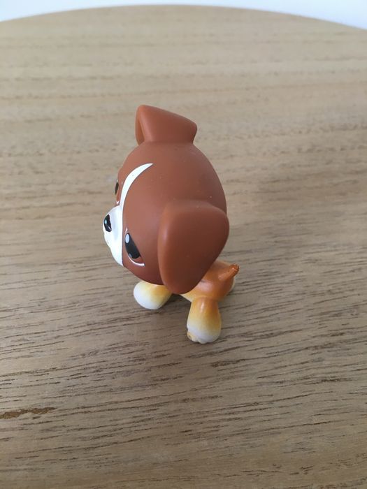 LPS piesek bokser
