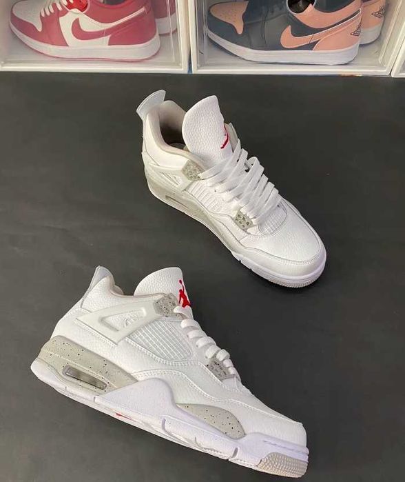 Jordan_4_Retro_White_Oreo R.40