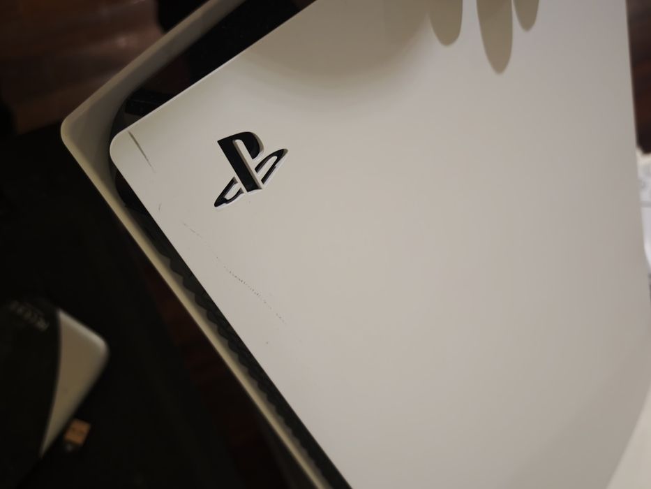 Ps5 com 4 jogos digitais