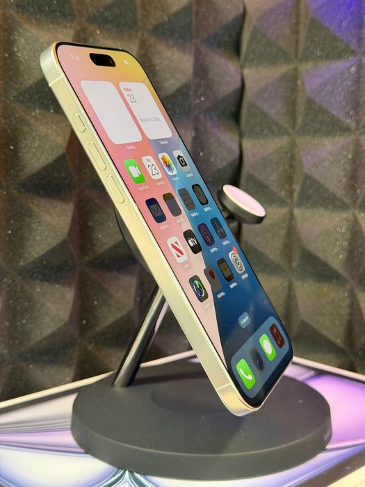Мобільний телефон iPhone 16 Pro Max 256GB White/Black/Natural