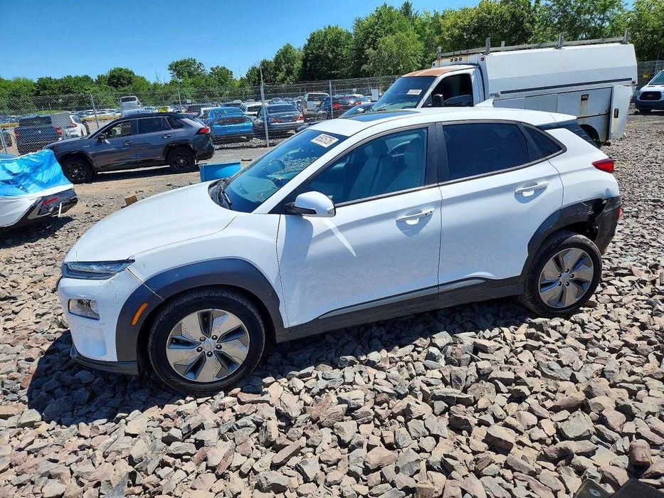 Huyndai Kona 2021 /
