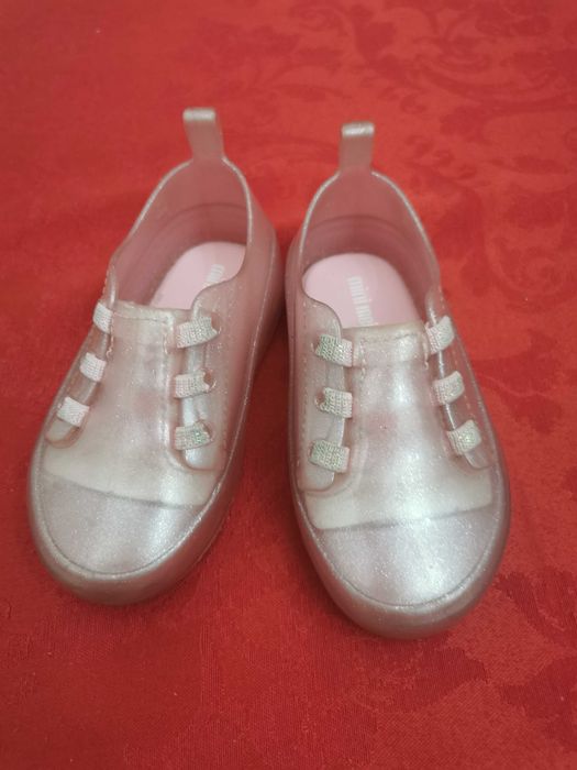 Mini melissa muito lindad