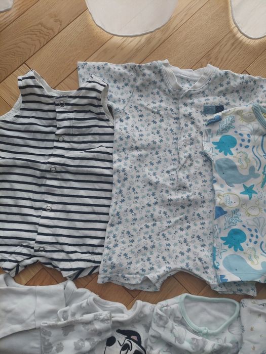 Pajacyki, rampersy 0-9m, mniej niż 3zł/szt.