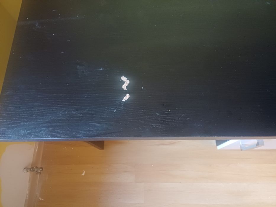 Zestaw mebli w dobrym stanie