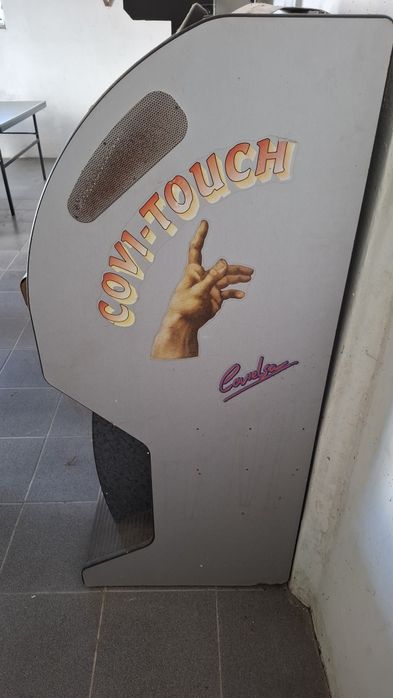 Máquinas recreativas de jogos de ecrã tátil