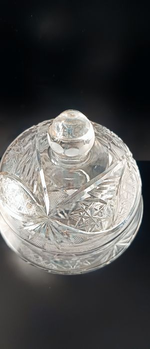 Kryształowa bomboniera PRL