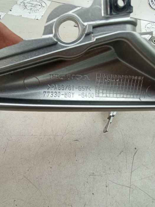 Pegas apoio traseiroHonda VFR800X