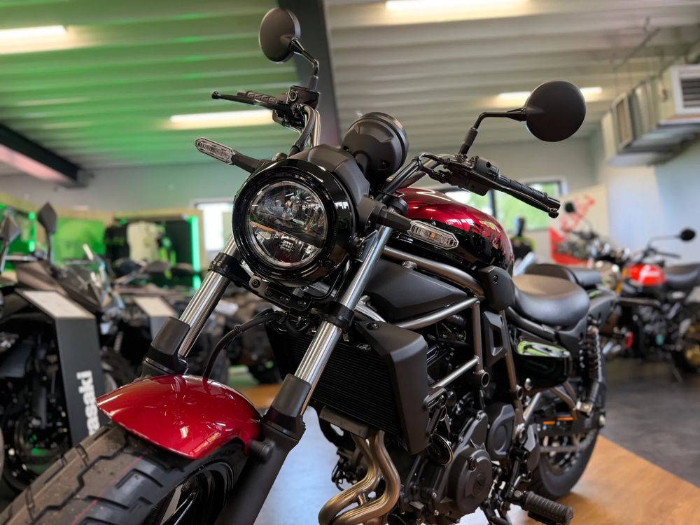 alt