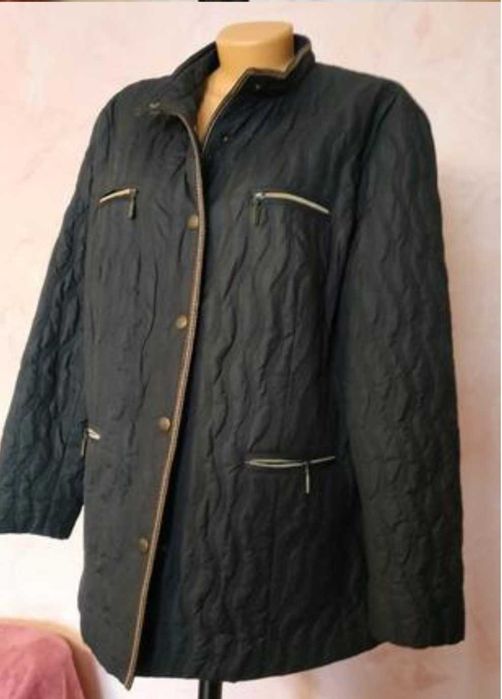 Жіноча демисезонна куртка 52-54р