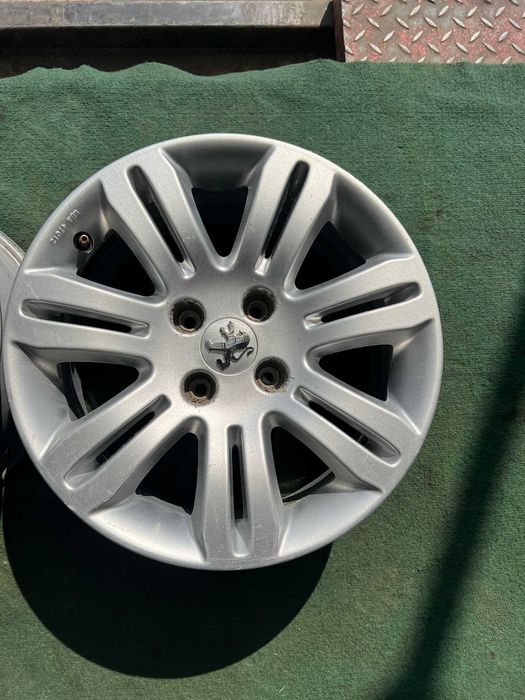Felgi aluminiowe Peugeot  7Jx16 4x108