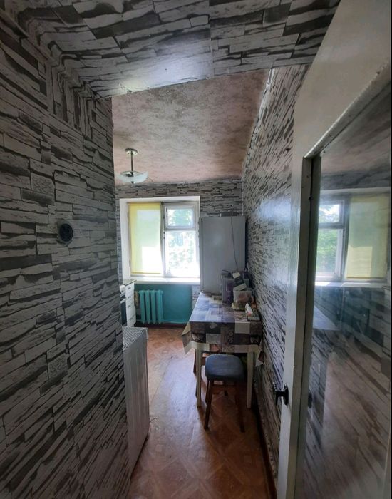 Квартира з косметичним ремонтом