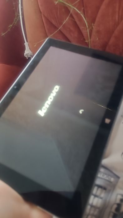 Планшет-ноутбук Lenovo